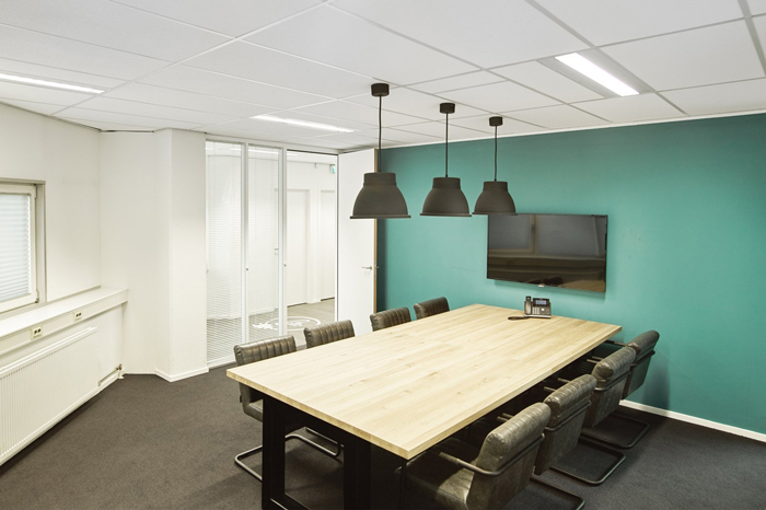 代步公司辦公室匯報區域裝修設計案例效果圖