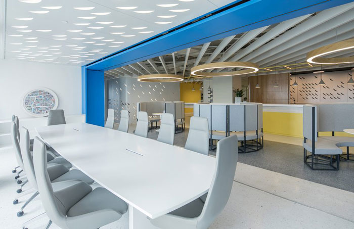 企業總部辦公室會議室效果圖