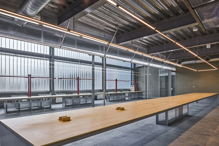 廠房辦公室實驗室長桌裝修設計效果圖