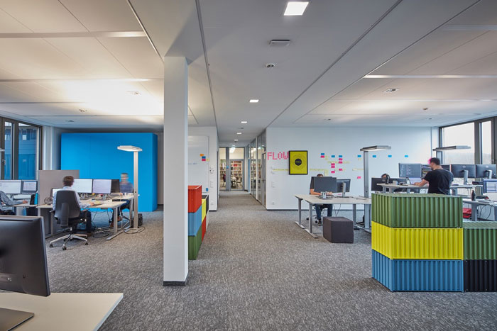 技術公司辦公室辦公區裝修設計效果圖