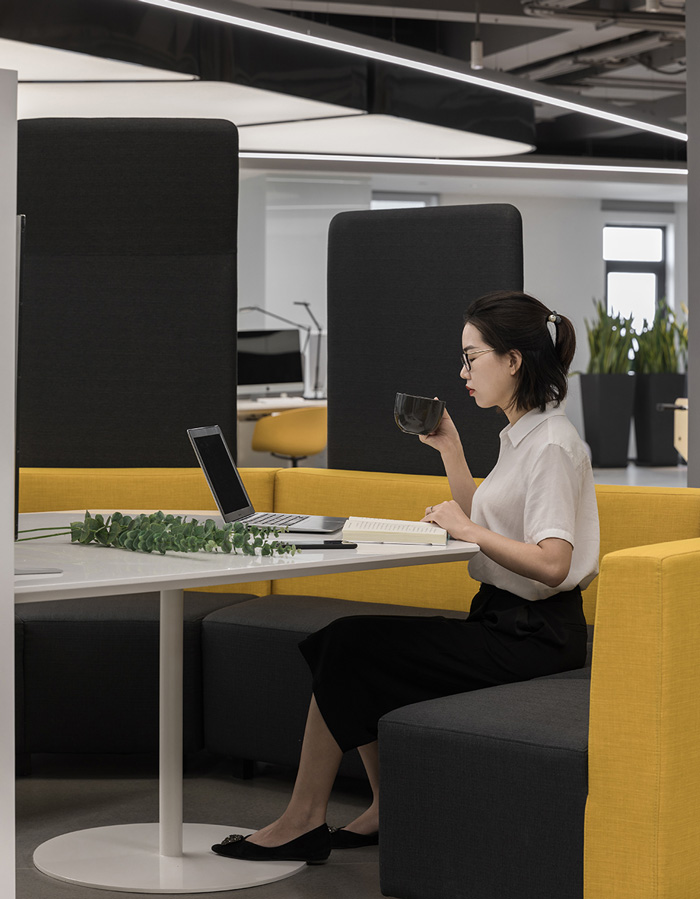 產業園辦公室獨立辦公區裝修設計效果圖