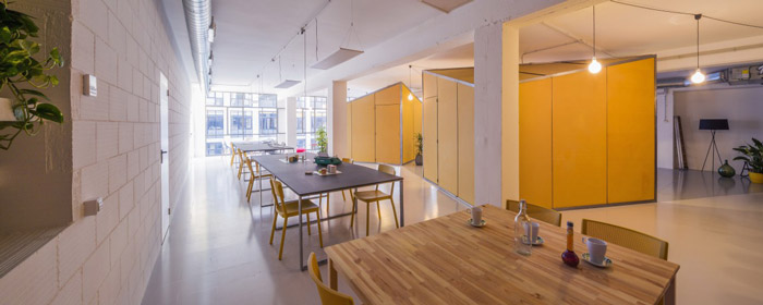 開(kāi)放式辦公空間辦公區(qū)裝修效果圖