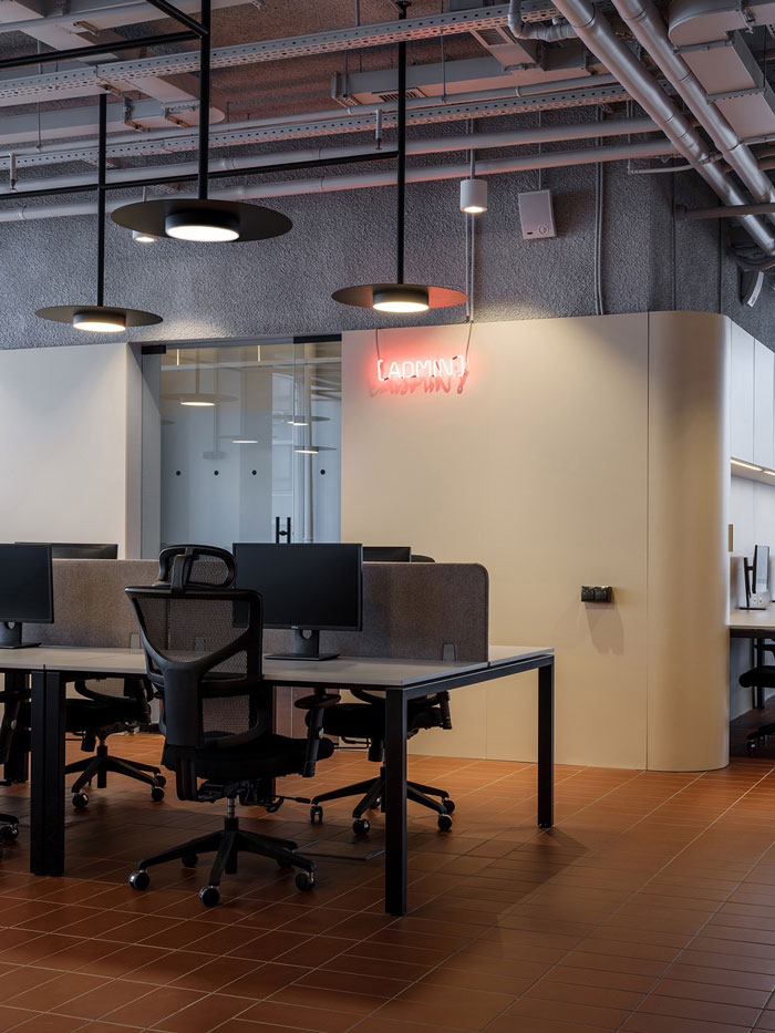 極簡辦公室辦公區(qū)裝修設(shè)計(jì)效果圖