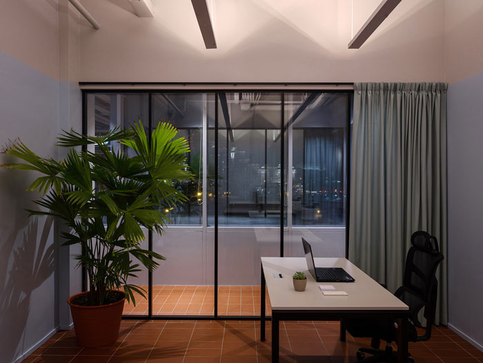極簡總經(jīng)理辦公室裝修設(shè)計(jì)效果圖